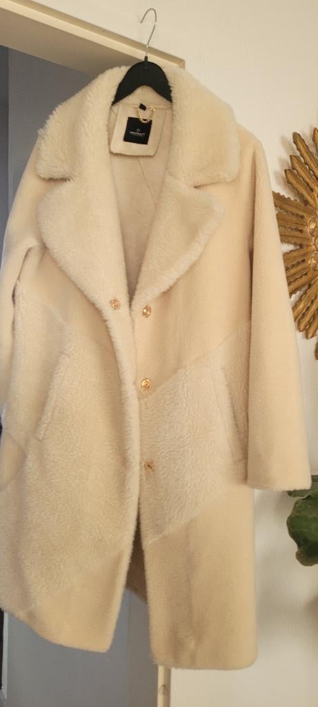 winterjas warm mt 42/44 zgan merk District 35e, Beige, Maat 42/44 (L), Ophalen of Verzenden, Zo goed als nieuw