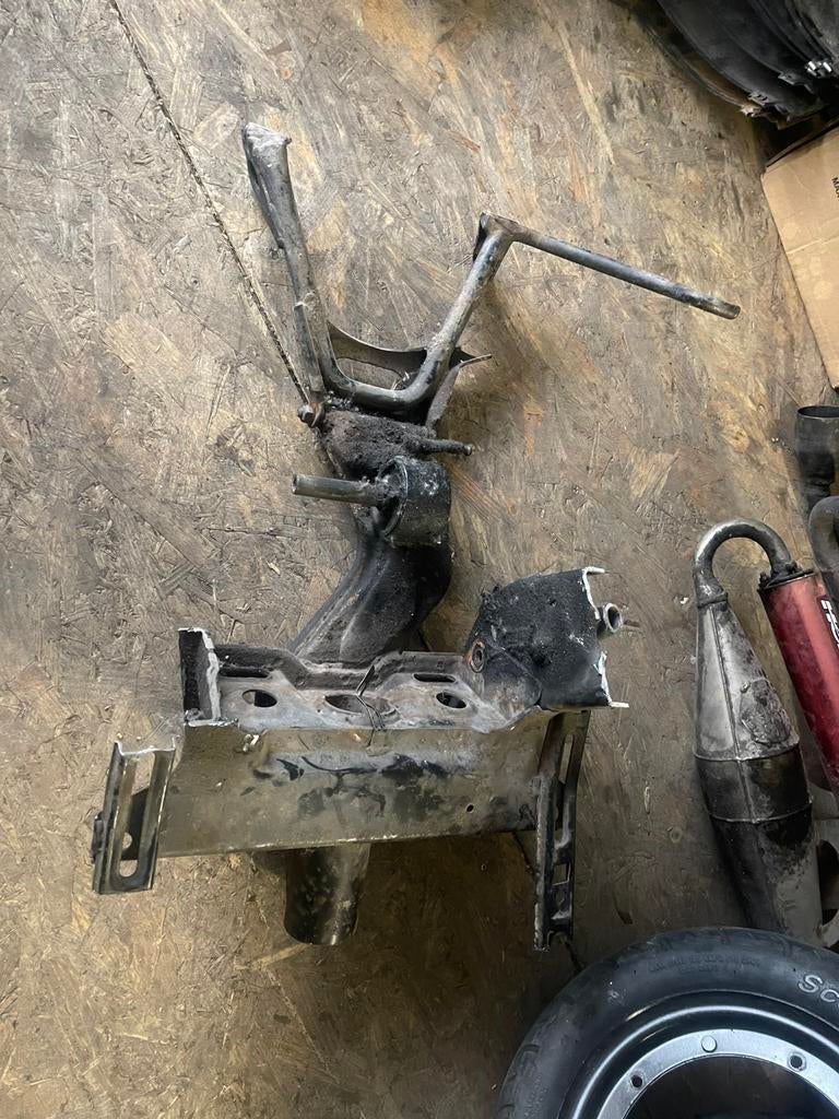 Gilera runner 125 180 swingarm met bokstandaard, Ophalen of Verzenden