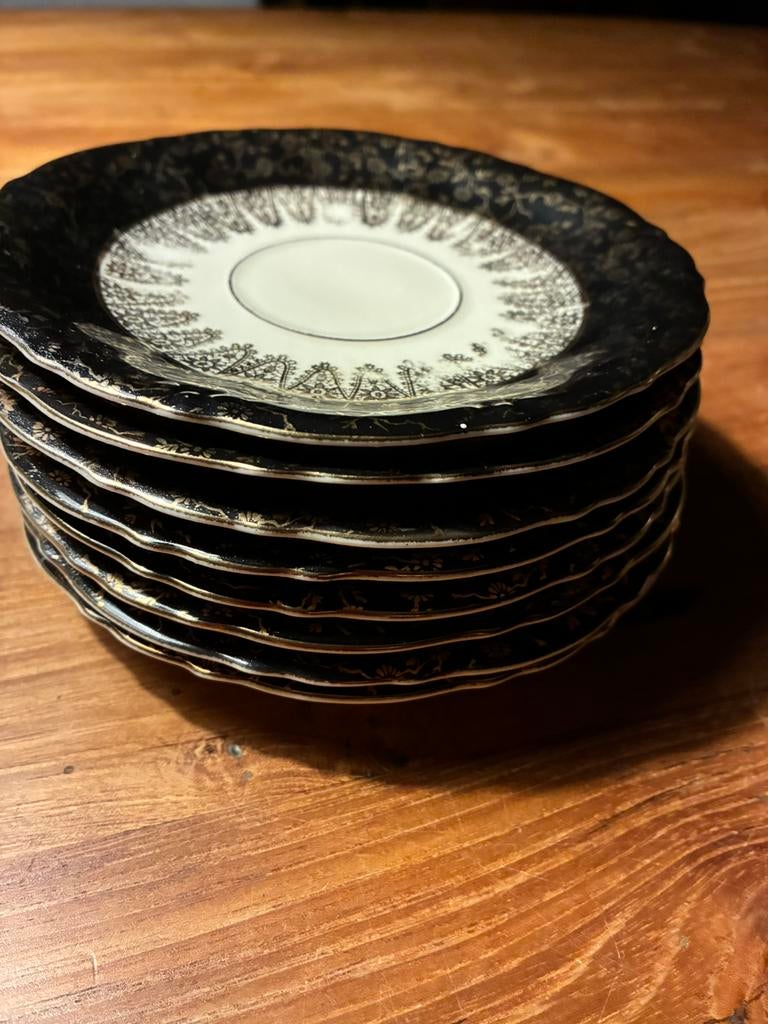 Copo 8 schoteltjes zwart goud gedecoreerd, Antiek en Kunst, Ophalen