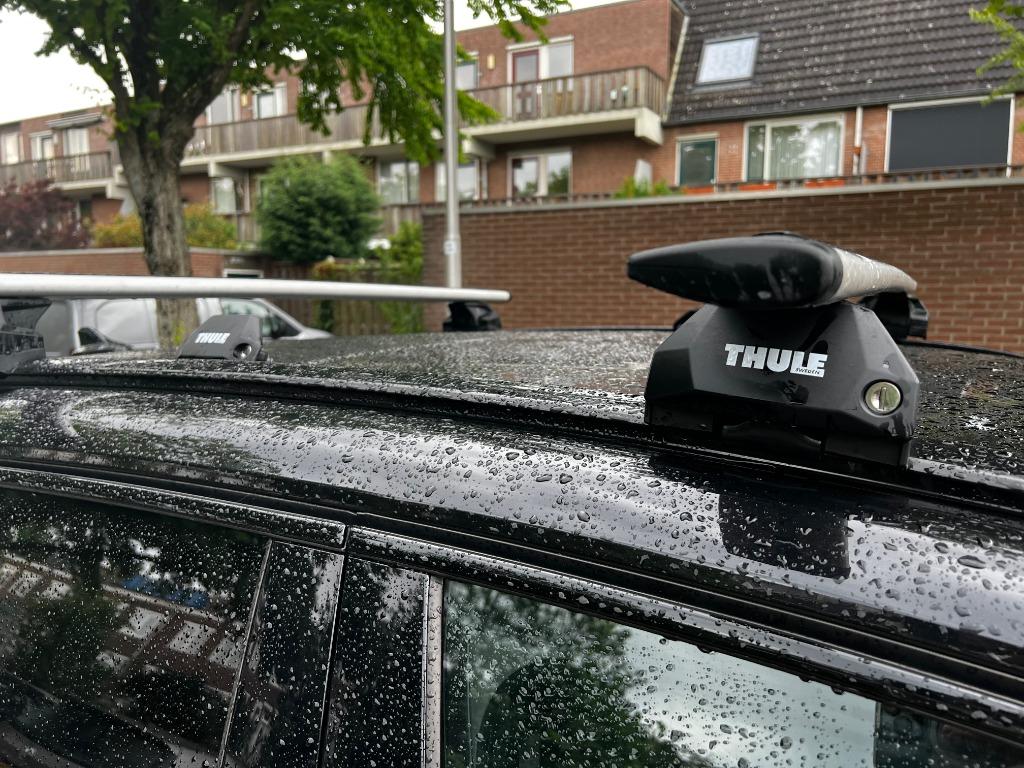 TE HUUR Thule dakdragers Skoda Enyaq Octavia Rapid Kodiaq, Auto diversen, Dakdragers, Ophalen, Zo goed als nieuw