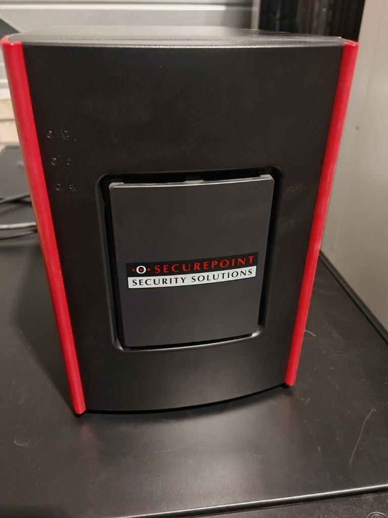 Terra Securepoint UMA115 Firewall, Computers en Software, Ophalen, Gebruikt