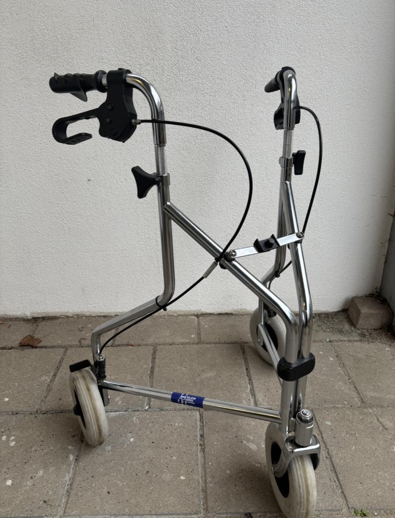 driewiel rollator chrome, Ophalen, Gebruikt, ., .