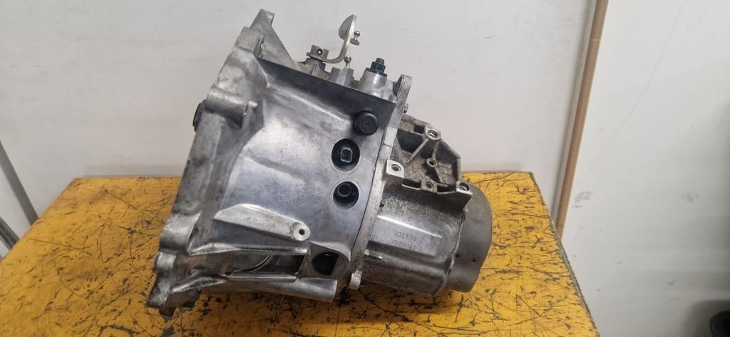 gerepareerde versnellingsbak 20et39 expert 1.6 hdi, Gebruikt, Schoones automotive, Heesch, Ophalen of Verzenden