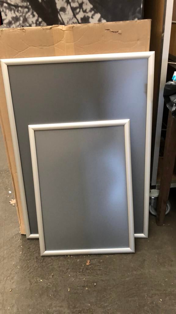 Kliklijsten, Ophalen of Verzenden, Zo goed als nieuw