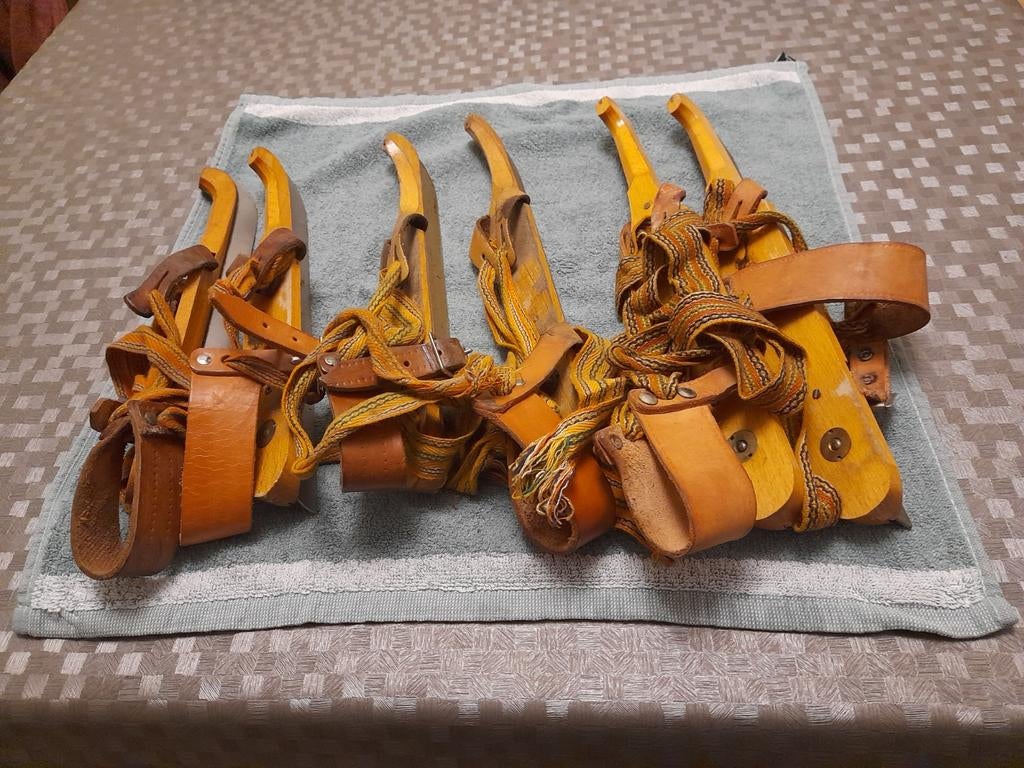 Nostalgische houten schaatsen - maten 21, 22, 25, Ophalen, Overige materialen, Bruin, Minder dan 4 cm