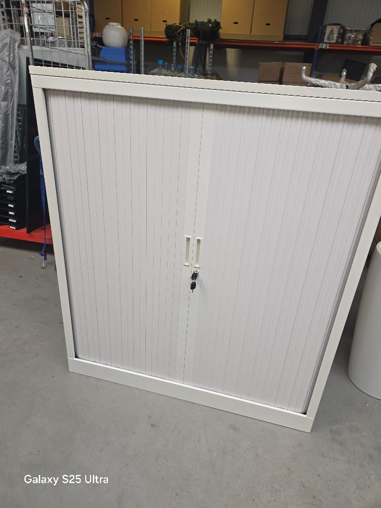 roldeurkast, Ophalen, 100 tot 150 cm, Zo goed als nieuw, 150 tot 200 cm