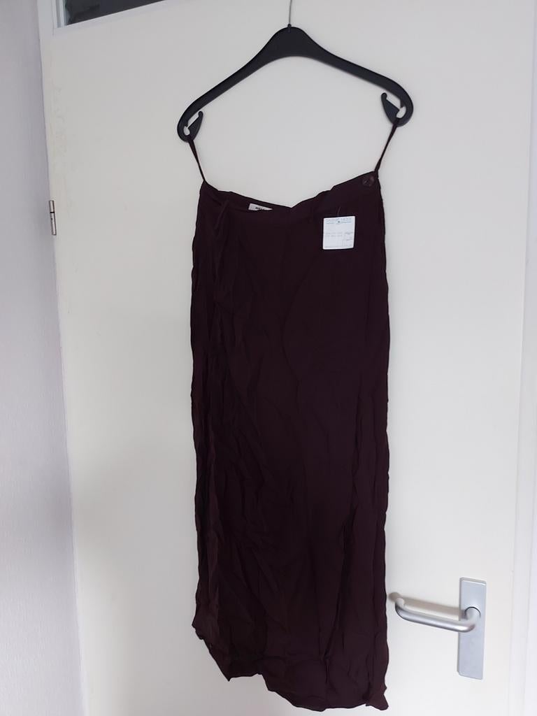 Wikkelrok ZGAN NIET GEDRAGEN, Ophalen of Verzenden, Zo goed als nieuw, Maat 38/40 (M), Onder de knie