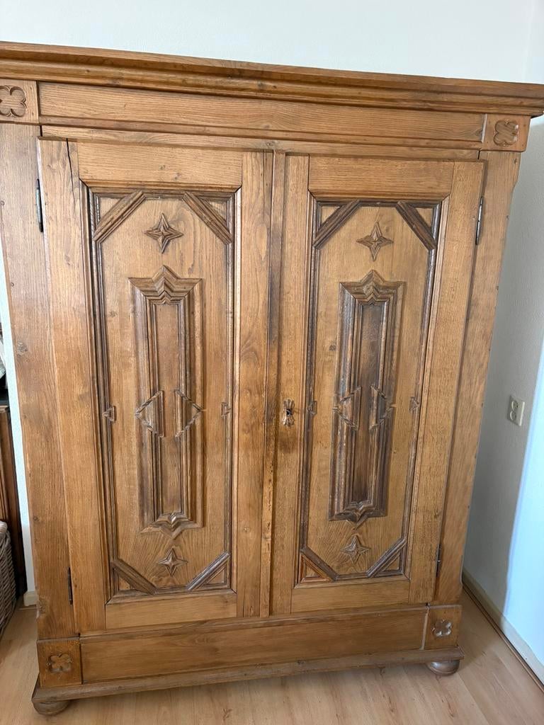 Linnenkast antiek, Antiek en Kunst, Antiek | Meubels | Kasten, Ophalen