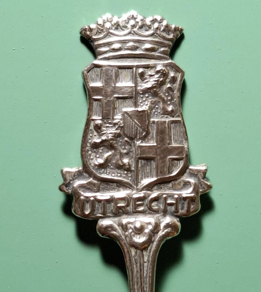Theelepel Douwe Egberts uit 1953 - wapen van Utrecht, Antiek en Kunst, Verzenden