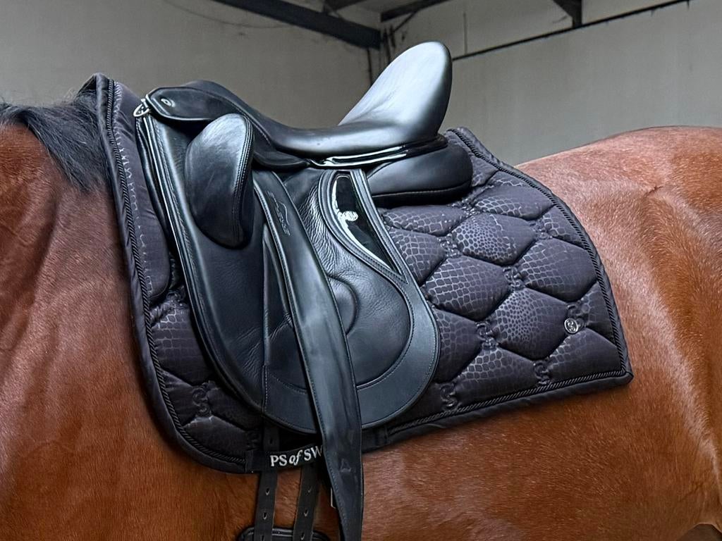 WoW luchtzadel Pinnacle academic, Dieren en Toebehoren, Ophalen of Verzenden, Zo goed als nieuw, Dressuur