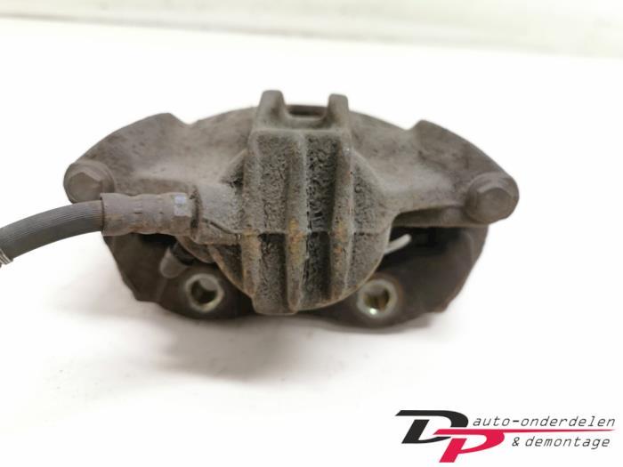 Remklauw (Tang) links-voor van een Peugeot 206, Gebruikt, -, -, Ophalen of Verzenden