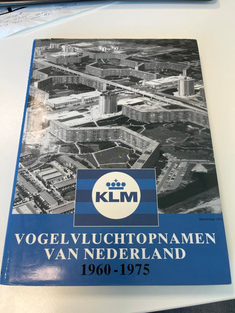 KLM Vogelvluchtopnamen Nederland 1960-1975, Boeken, Geschiedenis | Vaderland, Gelezen, 20e eeuw of later, Ophalen