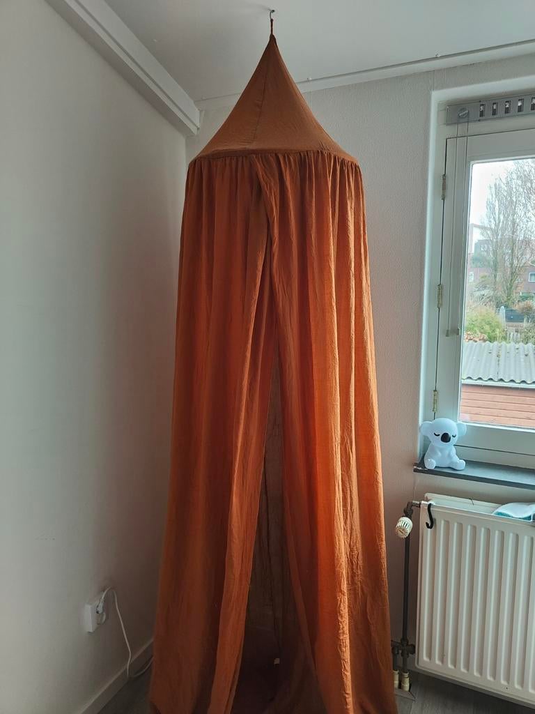 Mooie oranje/bruin klamboe voor kinder- of slaapkamer, Ophalen of Verzenden, Zo goed als nieuw, Klamboe