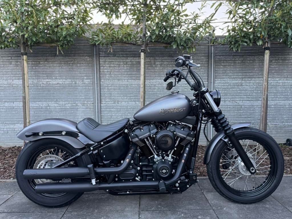 Harley-Davidson FXBB Street Bob Softail 107 / 5HD / 9000KM /, 2 cilinders, 1745 cc, Particulier, Meer dan 35 kW