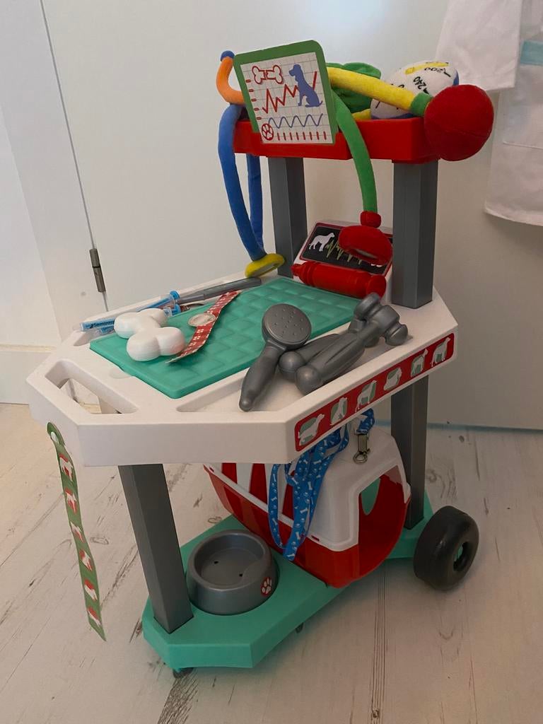 Dierenarts speelgoed setje, Ophalen, Zo goed als nieuw, Jongen of Meisje