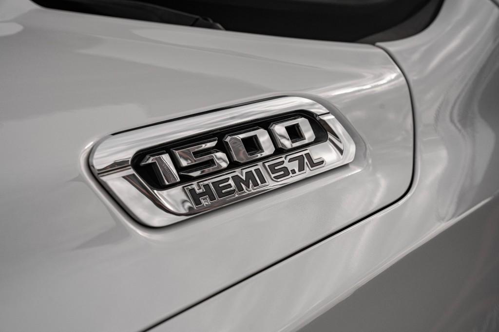 Dodge RAM RAM 1500 LONGHORN, Navigatiesysteem, Huisgarantie, Met garantie (alle), Wit