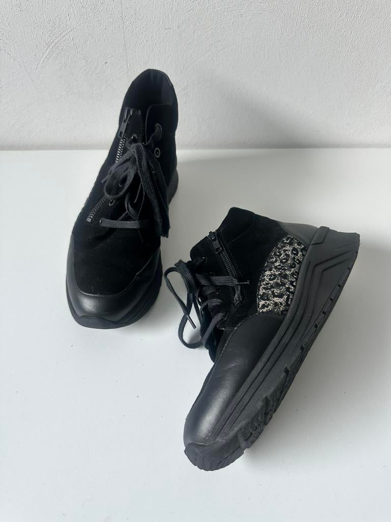 Solidus hoge veter sneakers mt 40 (6.5-K) zwart nubuck leer, Ophalen of Verzenden, Zo goed als nieuw, Zwart, Sneakers of Gympen