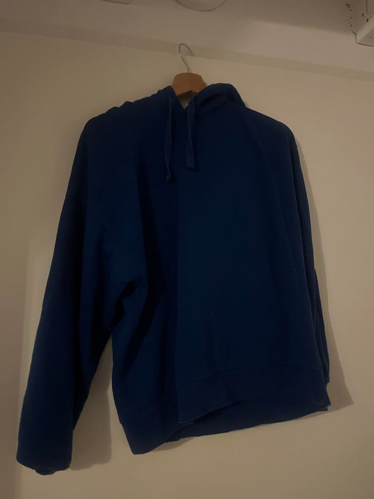 Donkerblauwe hoodie - Zara - Maat M, Kleding | Dames, Verzenden, Zo goed als nieuw, Maat 38/40 (M), Blauw