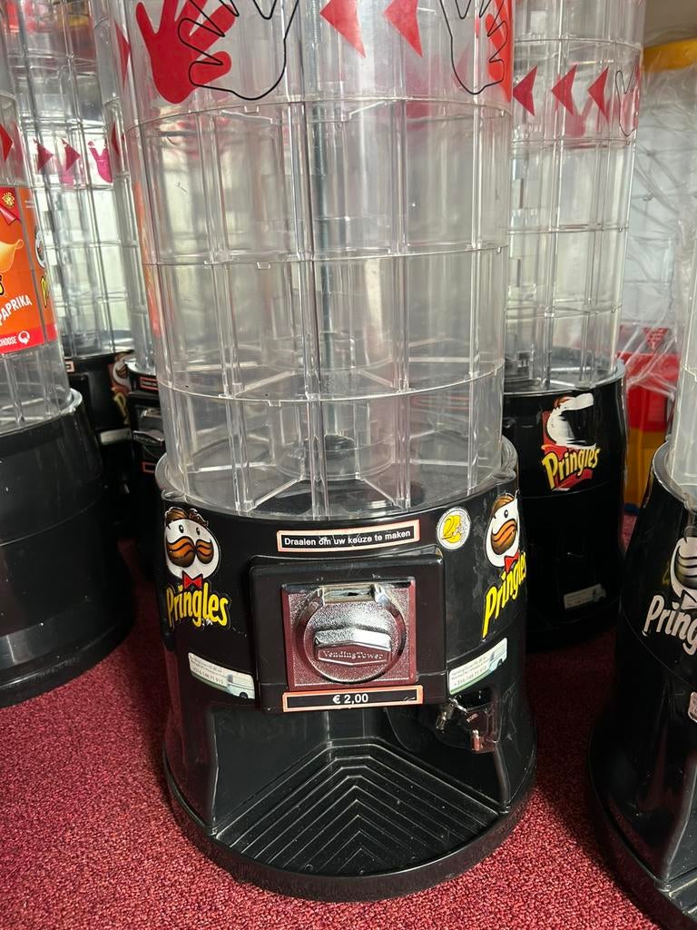 Pringles automaten, Ophalen, Zo goed als nieuw, Nb, Nb