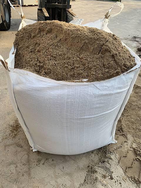 GEZOCHT!! Zand en tuinaarde, Ophalen, Zo goed als nieuw, Overige typen