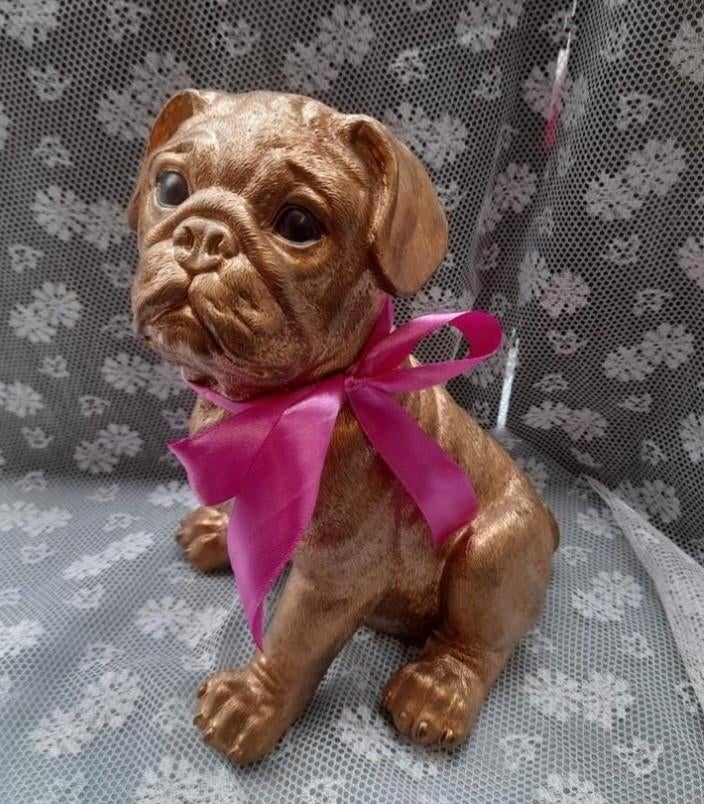 Goud kleurig beeld mops hond, Verzamelen, Beelden en Beeldjes, Ophalen of Verzenden, Zo goed als nieuw, Dier