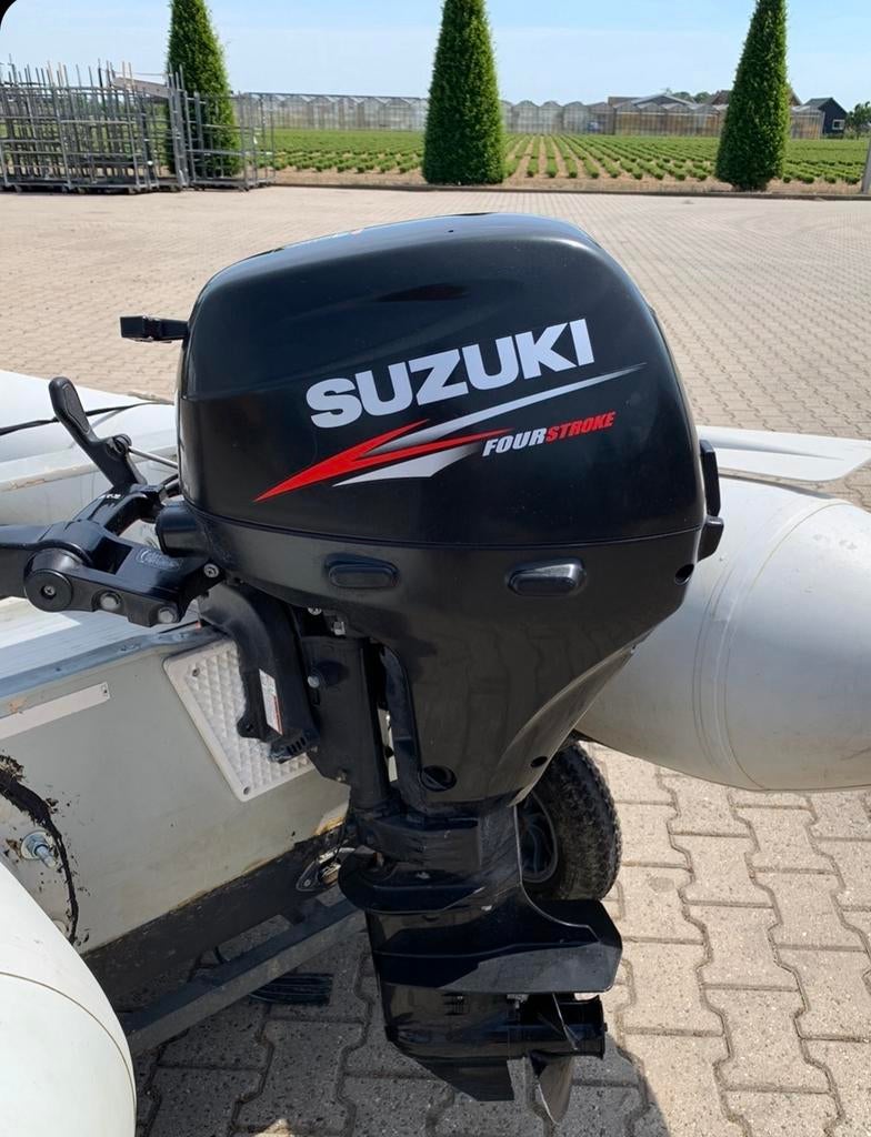 Suzuki 9.9 PK 4-takt buitenboordmotor -, Watersport en Boten, Ophalen, Zo goed als nieuw