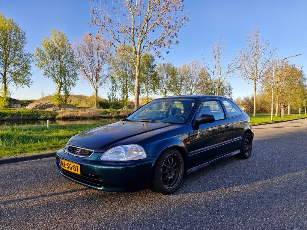 Honda Civic 1.4iS Groen verlaagd/Roestvrij !, Auto's, Honda, Voorwielaandrijving, 31 €/maand, 4 cilinders, 1396 cc