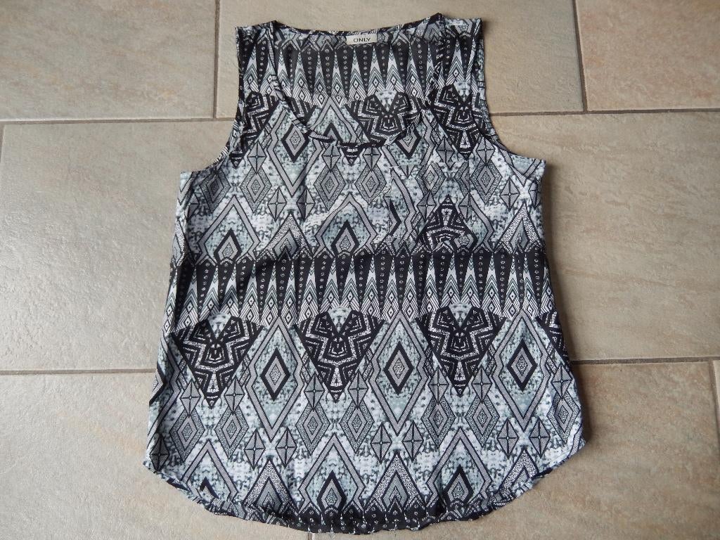 Geweldig mooie zwart bedrukte blouse/tuniek van Only, Kleding | Dames, Blouses en Tunieken, Maat 38/40 (M), Ophalen of Verzenden