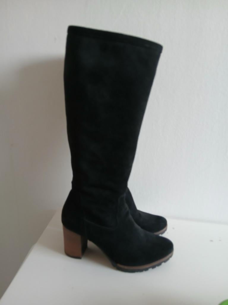 Hoge laarzen mt 41, Ophalen of Verzenden, Zo goed als nieuw, Zwart, Hoge laarzen