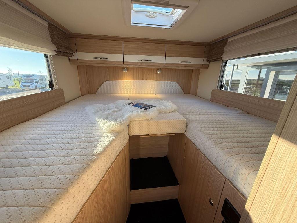 Bürstner Travel Van T 620 G PAASSHOW 5000 KORTING, Caravans en Kamperen, Ringverwarming, Fiat, Bürstner GmbH & Co. KG, Bedrijf