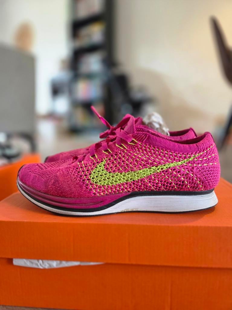 Nike Flyknit Racer Roze - Maat 40.5 - Goede Staat, Nike, Ophalen of Verzenden, Sneakers of Gympen, Roze