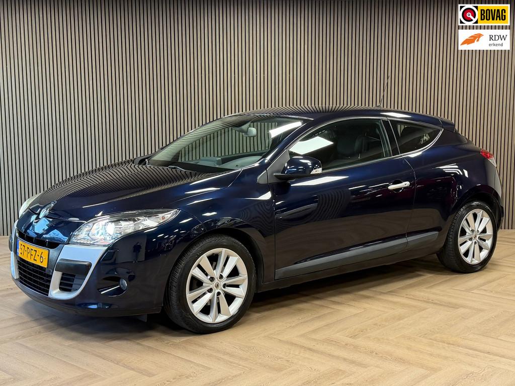 Renault Mégane Coupé 2.0 Privilège AUT. NAVI PARKEERSENSO, Auto's, Euro 5, Gebruikt, 4 cilinders, Met garantie (alle)