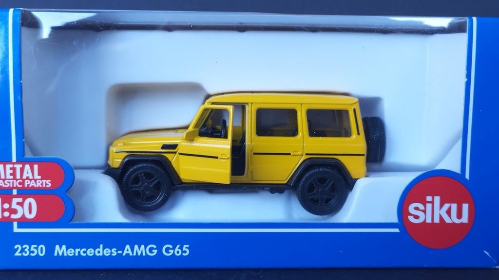 Land Rover Aziza – Miniature Burago échelle 1/24 (Occasion)
