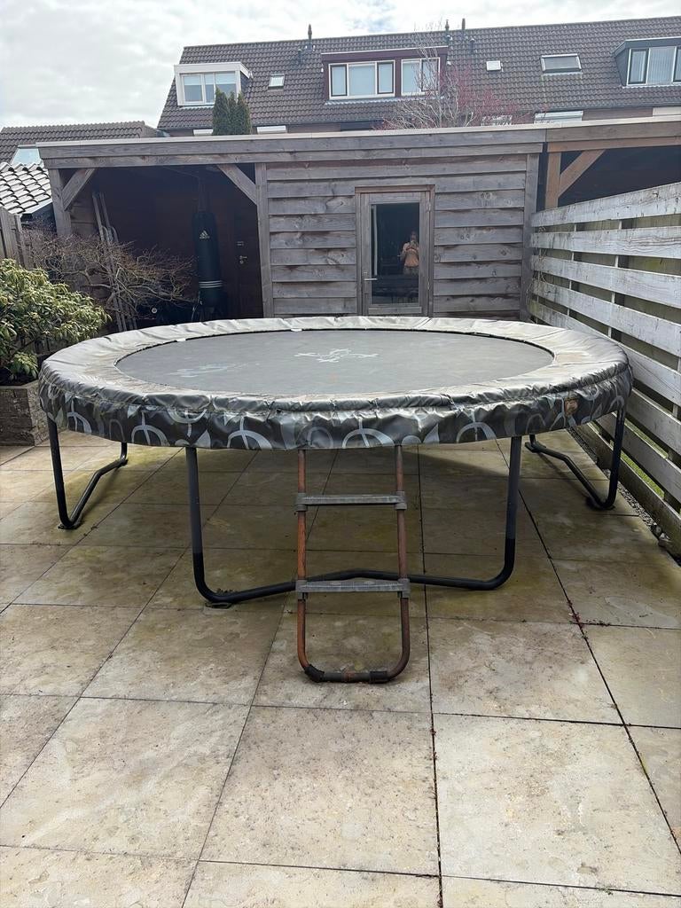 Trampoline met ladder van het merk Berg, Ophalen, Gebruikt
