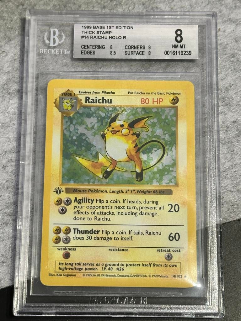 Raichu Base Set 1st Edition BGS 8 Pokémon Kaart, Ophalen of Verzenden, Zo goed als nieuw, Losse kaart