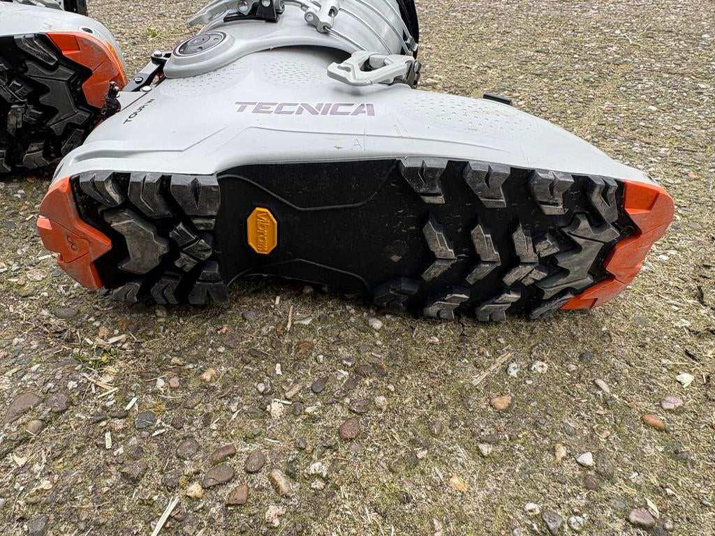 Tecnica Freeride skischoenen - Zo goed als nieuw, Sport en Fitness, Skiën en Langlaufen, Schoenen, Zo goed als nieuw, Skiën, Ophalen