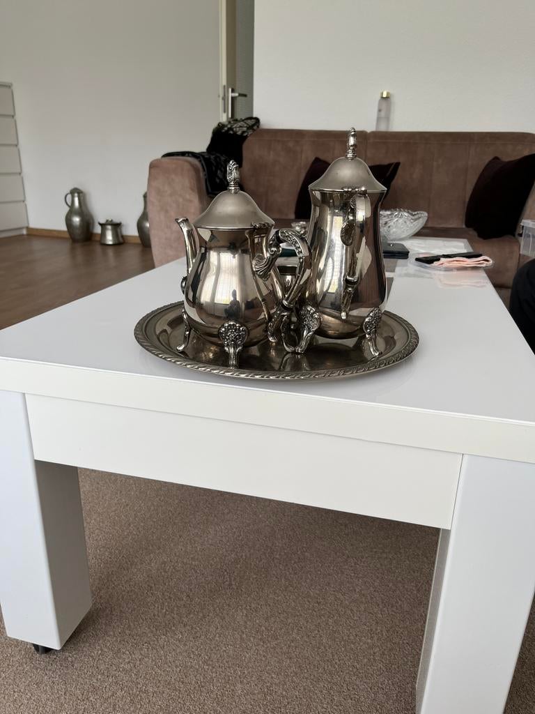 Vintage Zilverkleurig Theeservies met Dienblad (verzilverd), Antiek en Kunst, Antiek | Servies compleet, Ophalen of Verzenden