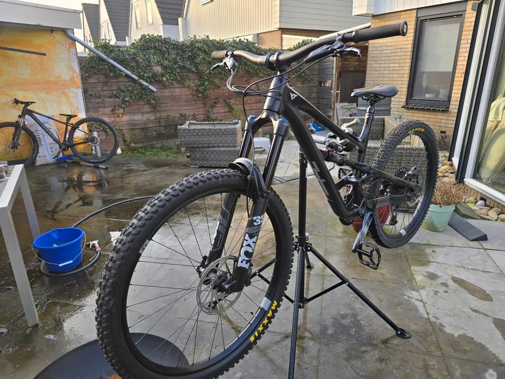 Yt capra core 2 enduro mtb maat L MOET NU WEG!, Fietsen en Brommers, Fietsen | Mountainbikes en ATB, Overige merken, 49 tot 53 cm