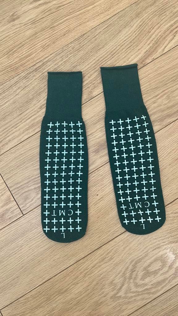 4 paar groene anti slip sokken, maat L, Ophalen of Verzenden, Zo goed als nieuw, Maat 39 t/m 42, Overige kleuren