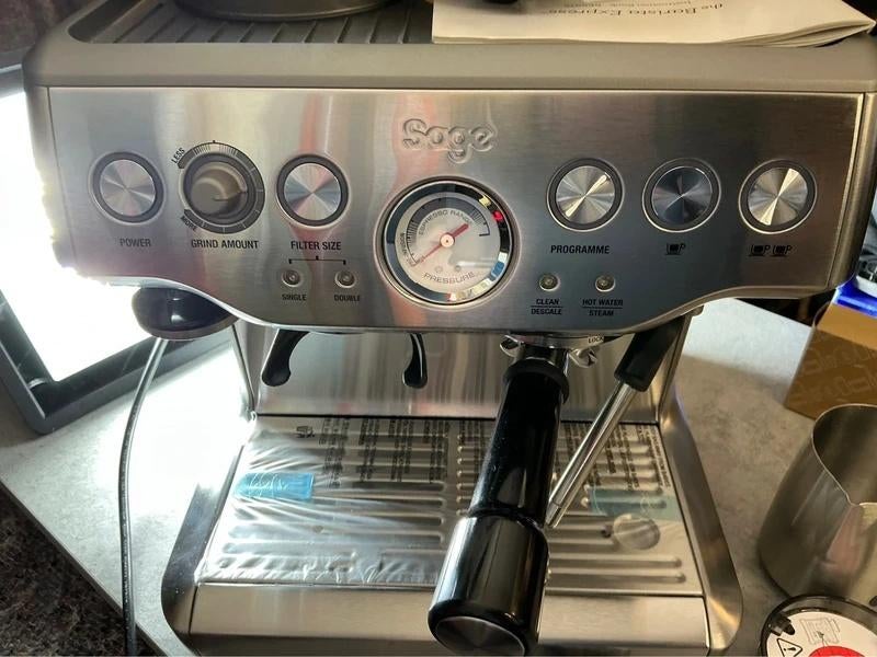 Sage Barista koffiemachine, gloednieuw, Witgoed en Apparatuur, Koffiezetapparaten, Ophalen of Verzenden, Zo goed als nieuw, Koffiemachine