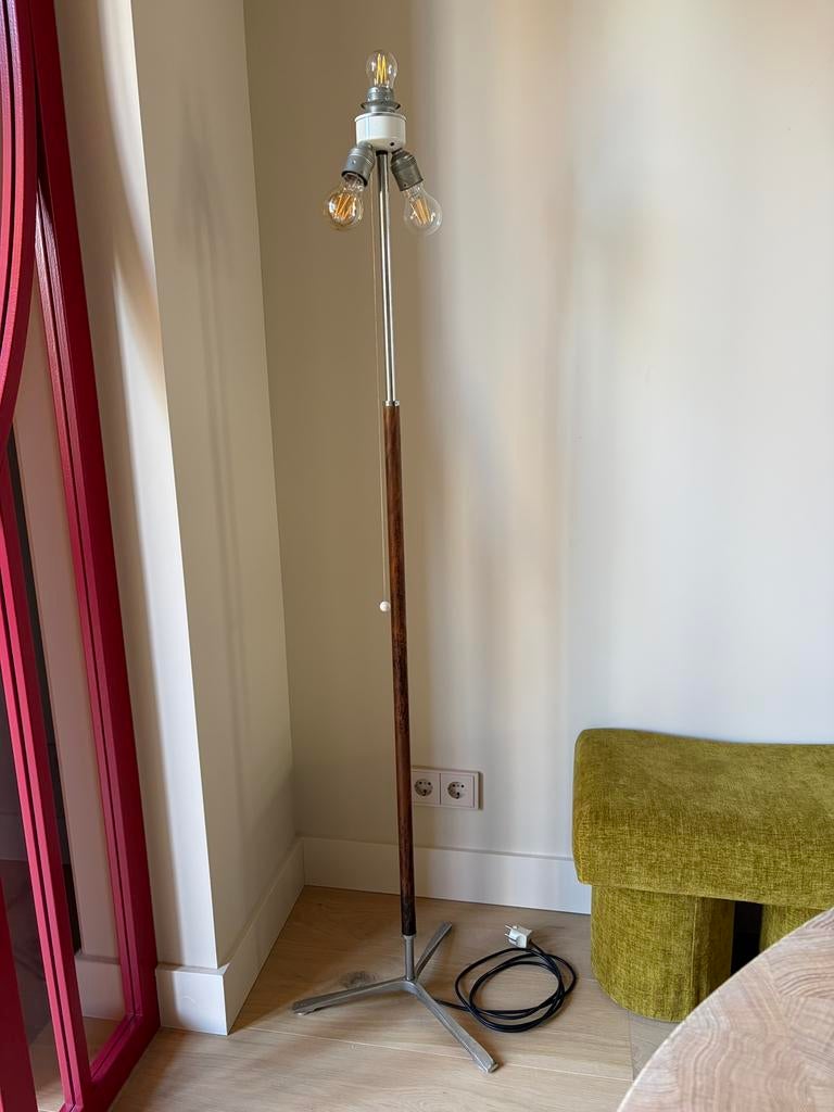 Vintage vloerlamp, 3 lichtstanden, Huis en Inrichting, Lampen | Vloerlampen, Ophalen, Gebruikt, 100 tot 150 cm, Hout