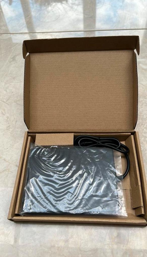 Nieuw in doos externe diskette stations, Ophalen of Verzenden, Zo goed als nieuw