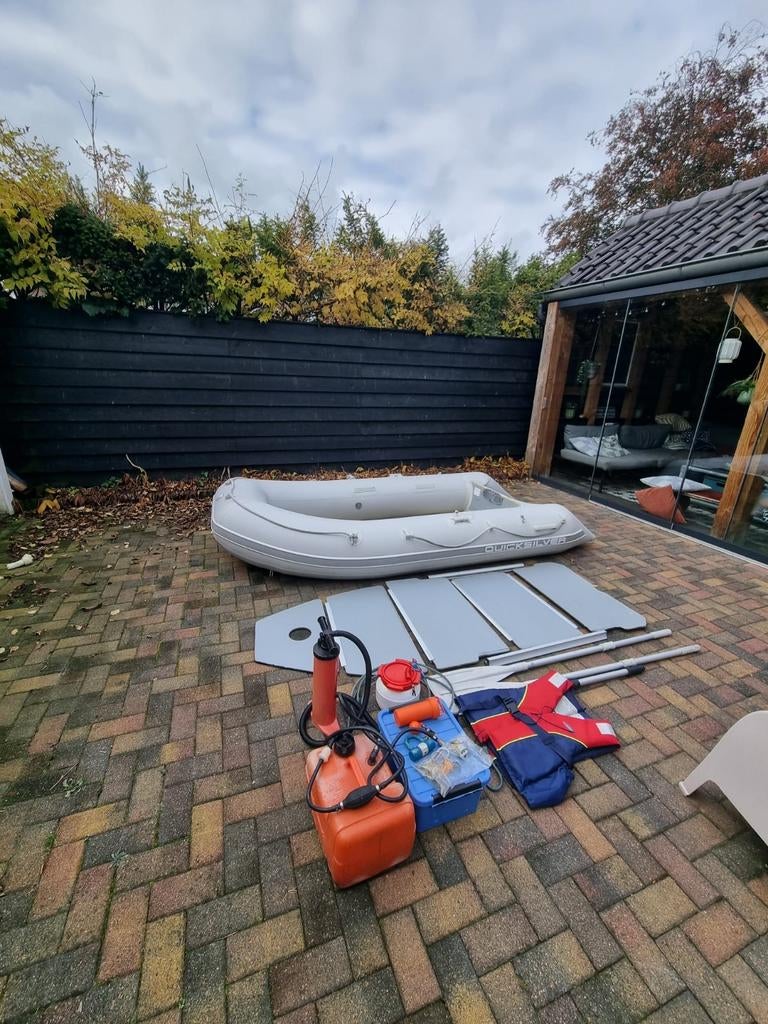 Quicksilver Rubberboot met Suzuki 6pk 2takt buitenboordmotor, Ophalen, Quicksilver, Gebruikt, Hout