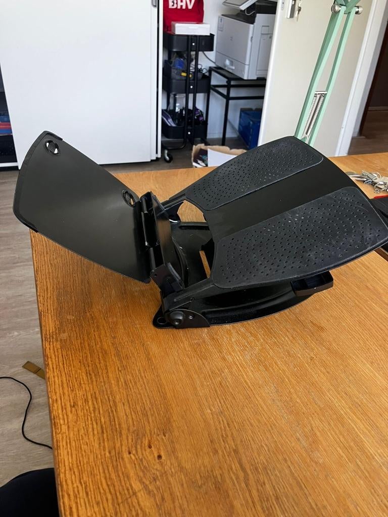 Laptop houder, Ophalen, Gebruikt, Onbekend, In hoogte verstelbaar