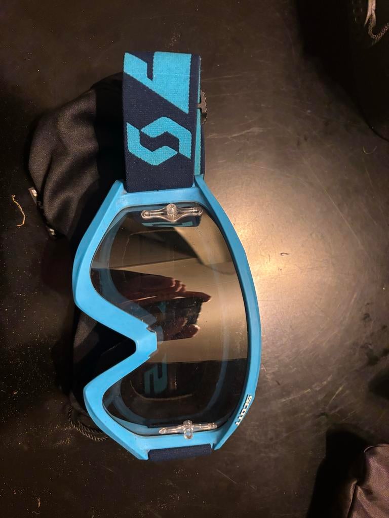 Partij crossbrillen/blaasbrillen (2 werkend) met brillendoos, Motoren, Kleding | Motorhelmen, Tweedehands, Ophalen, Overige merken