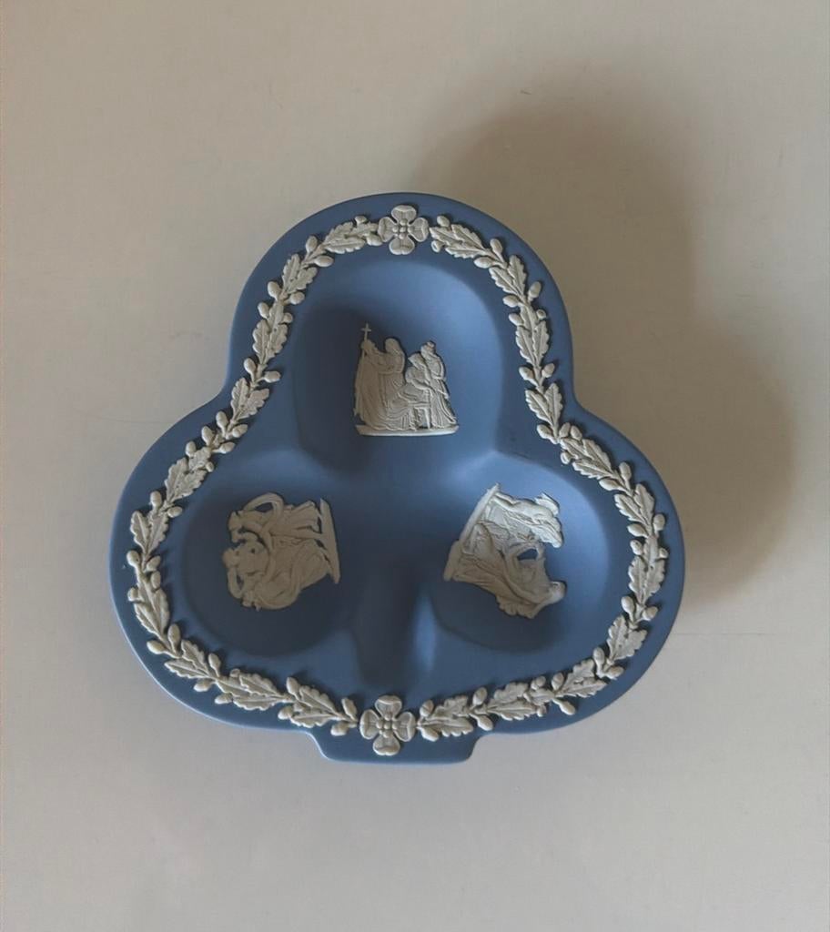 Wedgwood Jasperware klaver schaaltje, Ophalen of Verzenden