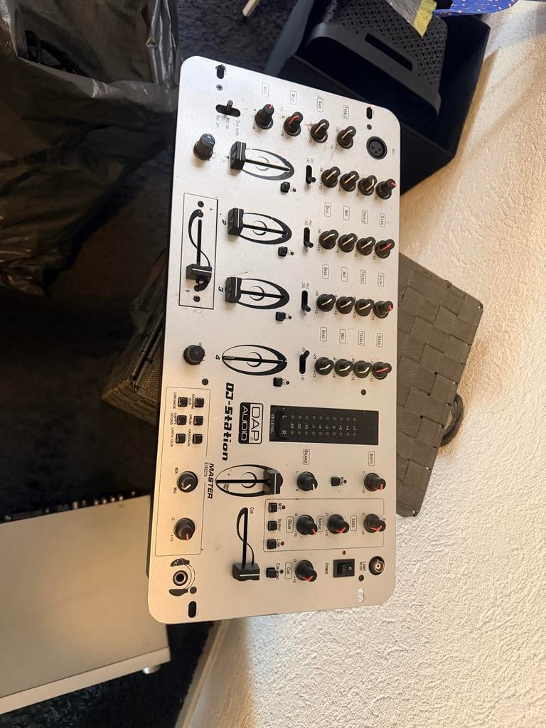 DAP Audio DJ-station, Ophalen of Verzenden, Gebruikt, Dj-set, Overige merken