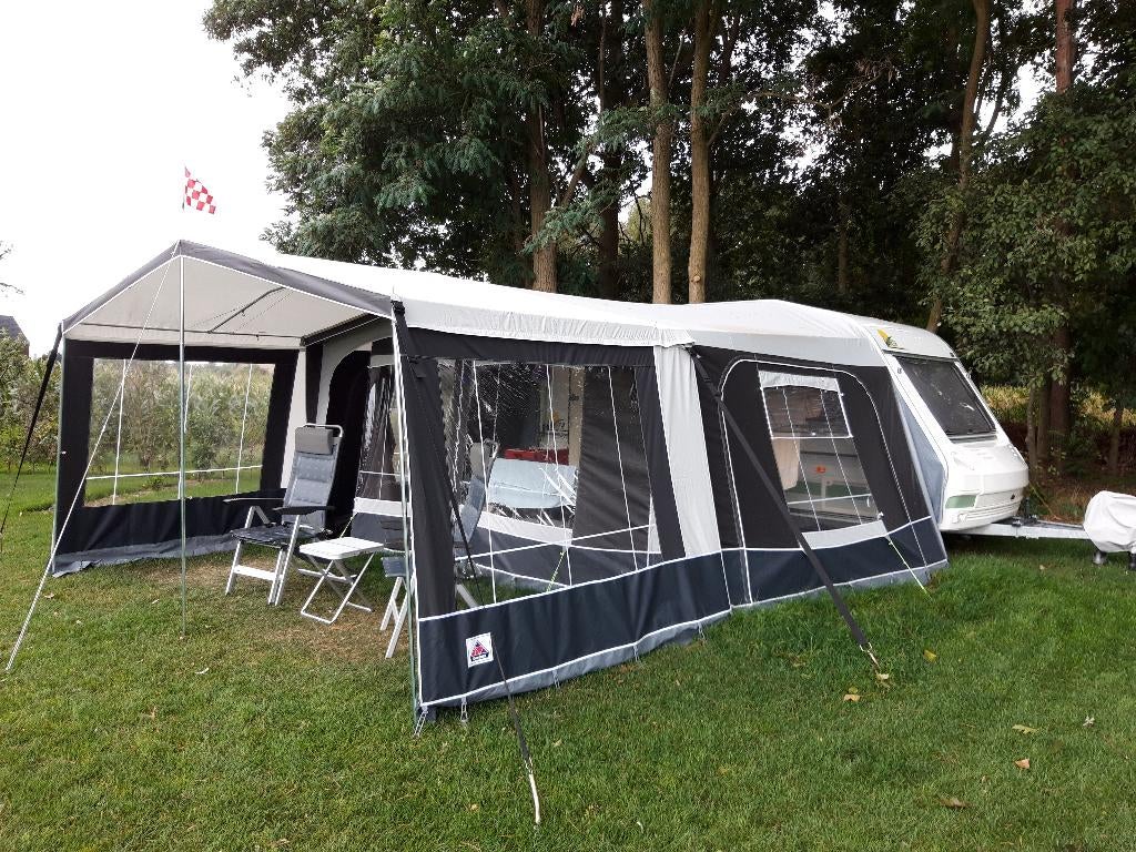 Caravan Delta 4400 TZV, Rondzit, 750 - 1000 kg, Particulier, 4 tot 5 meter