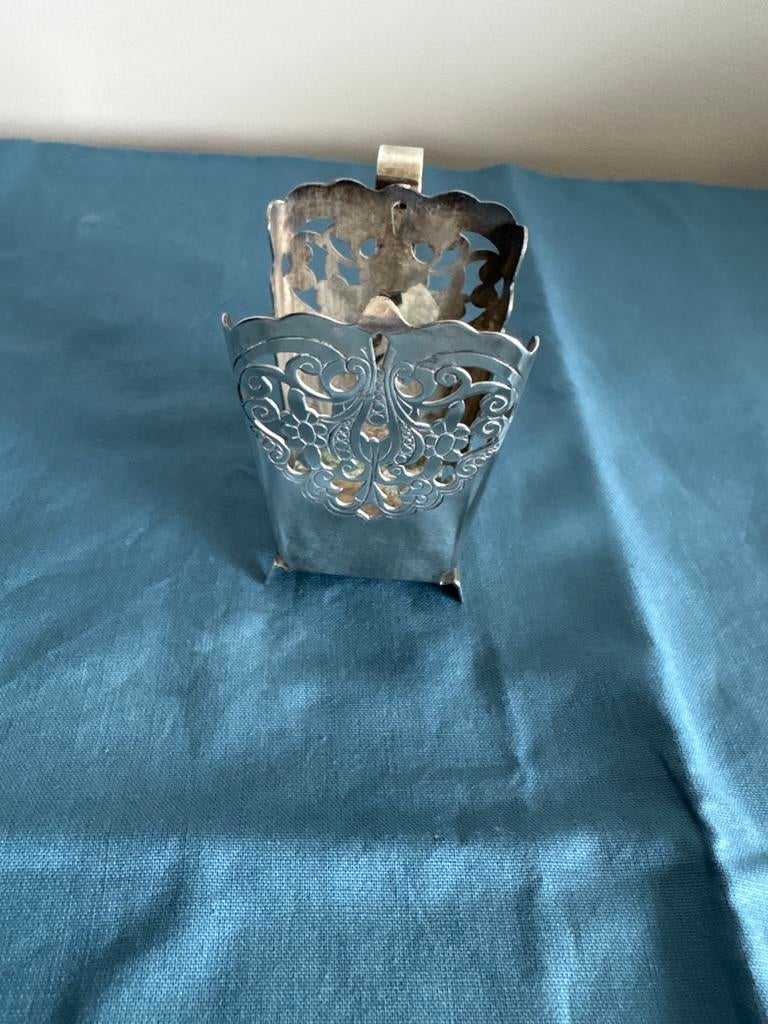 Zilverkleurige maggi houder met opengewerkt patroon, Ophalen of Verzenden