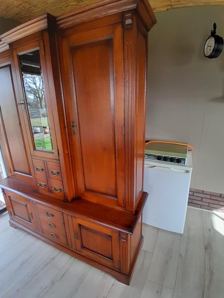 massief eiken kast, Ophalen, Gebruikt, Met deur(en), 150 tot 200 cm